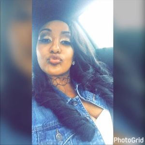 Meet your Posher, Hannah